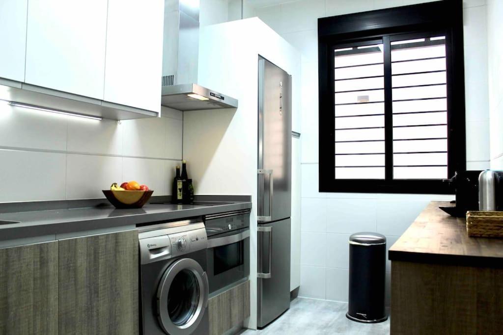 Downtown Jinetes Deluxe With Pool & Free Parking Apartamento Málaga Exterior foto